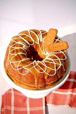 
                  
                    Bundt Cake Lotus
                  
                